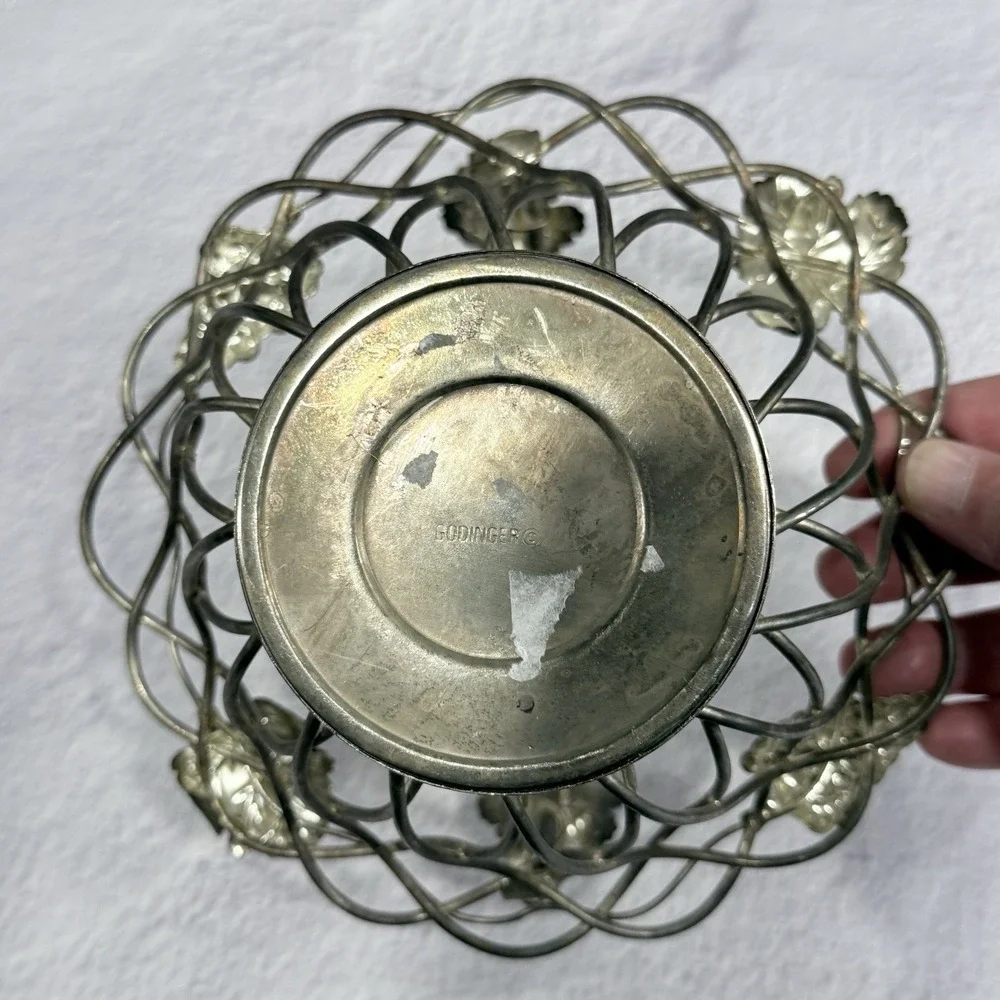 Vintage Godinger Silver Art Co. Silverplated Grape & Leaf basket